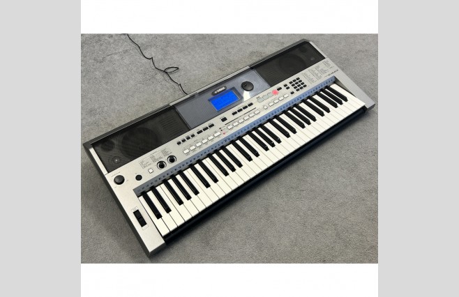 Yamaha PSR-E443 Keyboard, Used (SN:BBUX01338) - Image 4